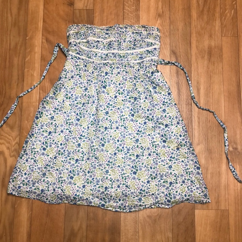 Strapless American Eagle dress